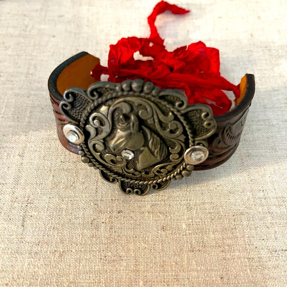 Leather cuff